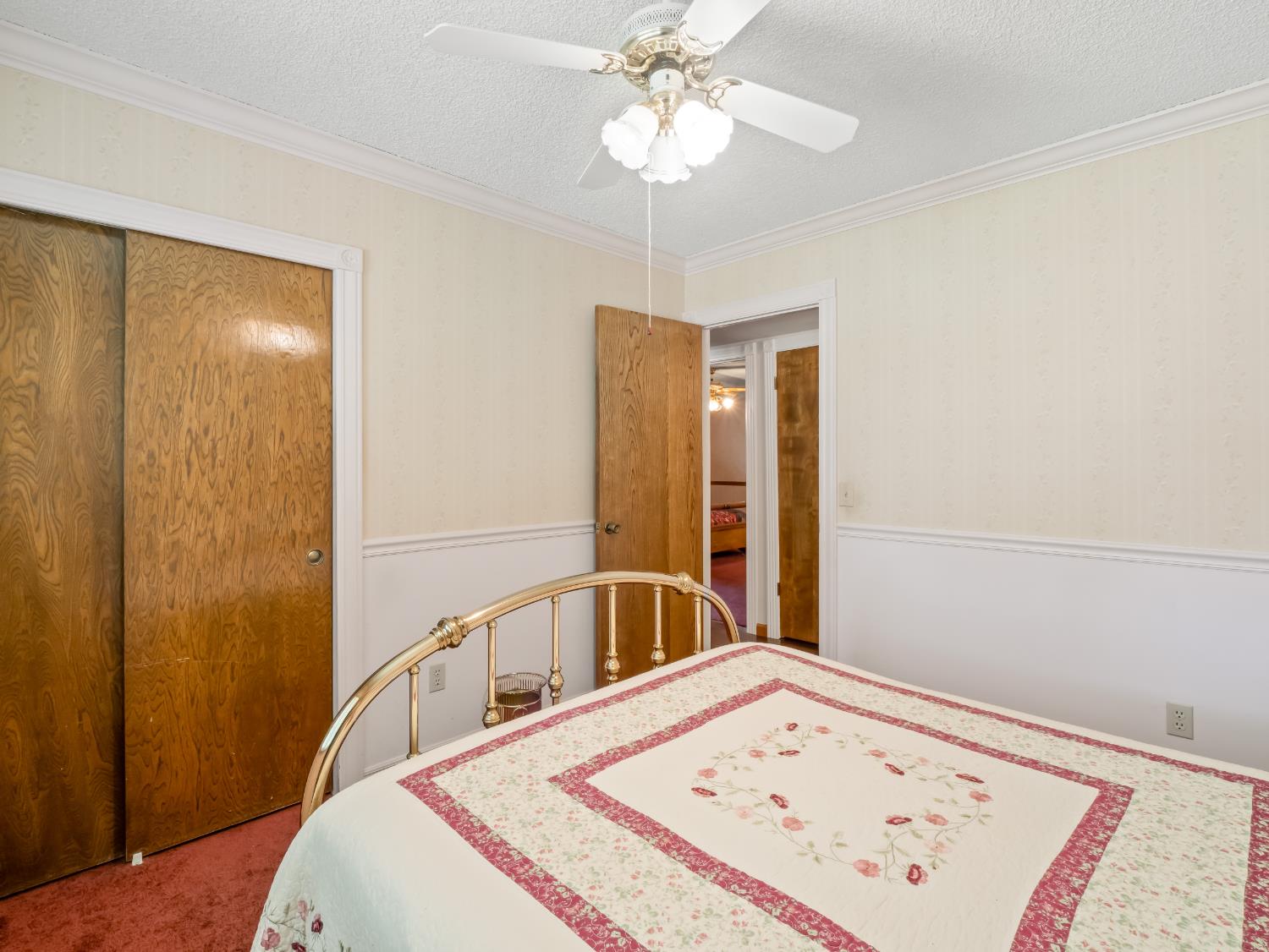 323 N Villa Ave, Fresno, CA 93727