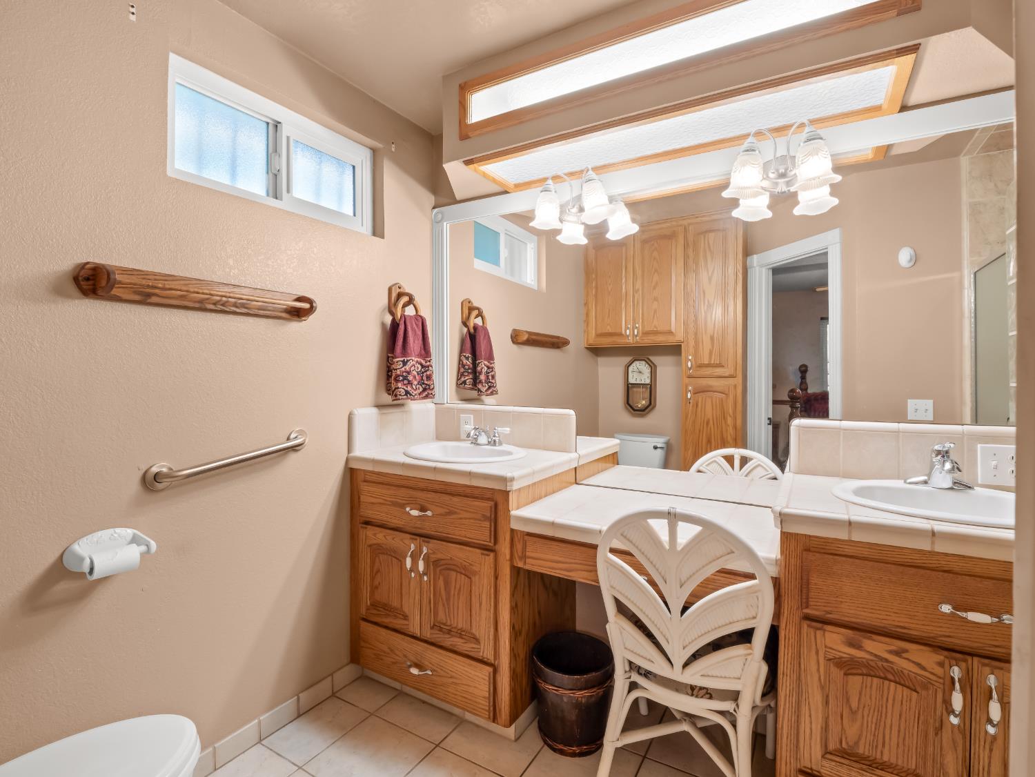 323 N Villa Ave, Fresno, CA 93727