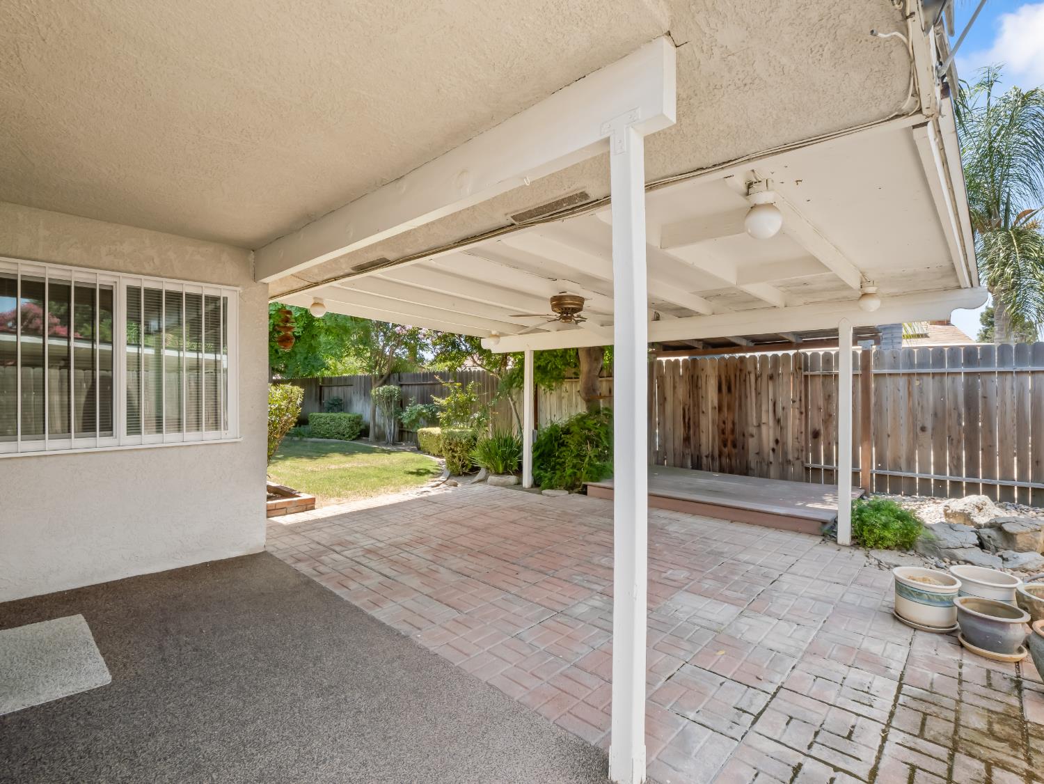 323 N Villa Ave, Fresno, CA 93727