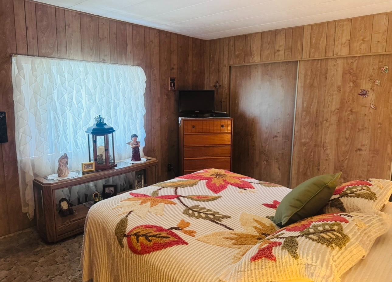 1701 Dinuba Ave #140, Selma, CA 93662