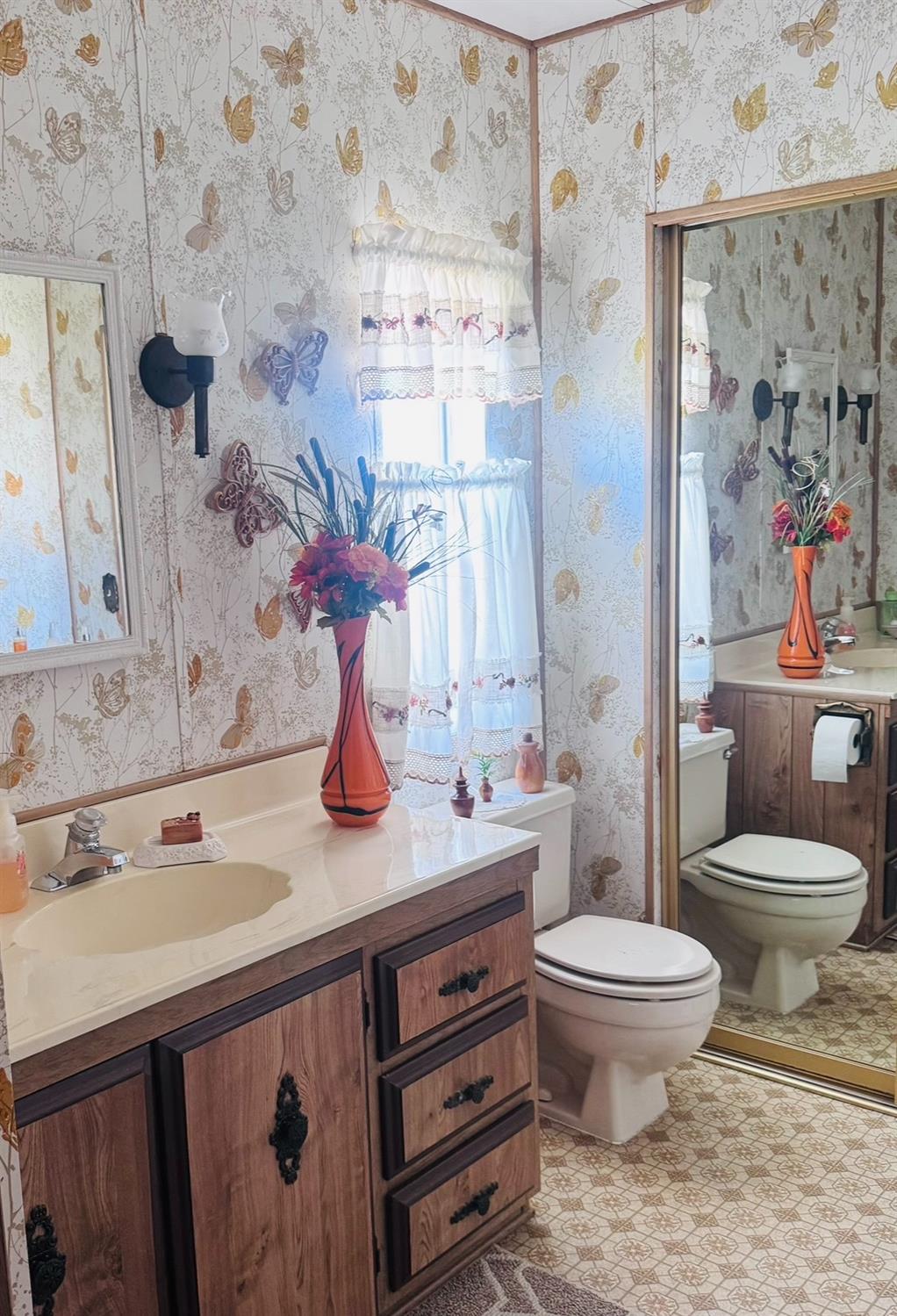 1701 Dinuba Ave #140, Selma, CA 93662