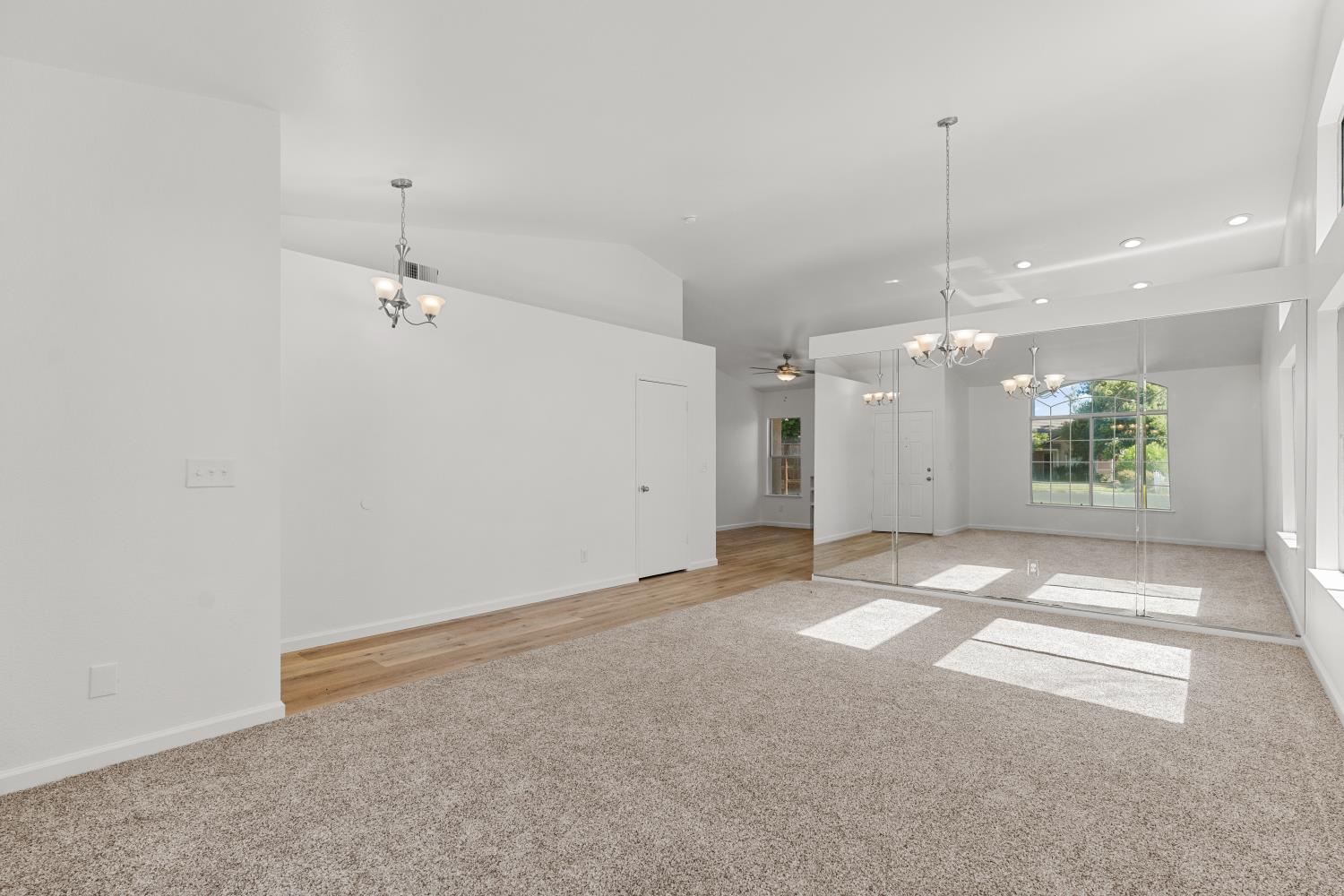 2723 Mitchell Ave, Clovis, CA 93611
