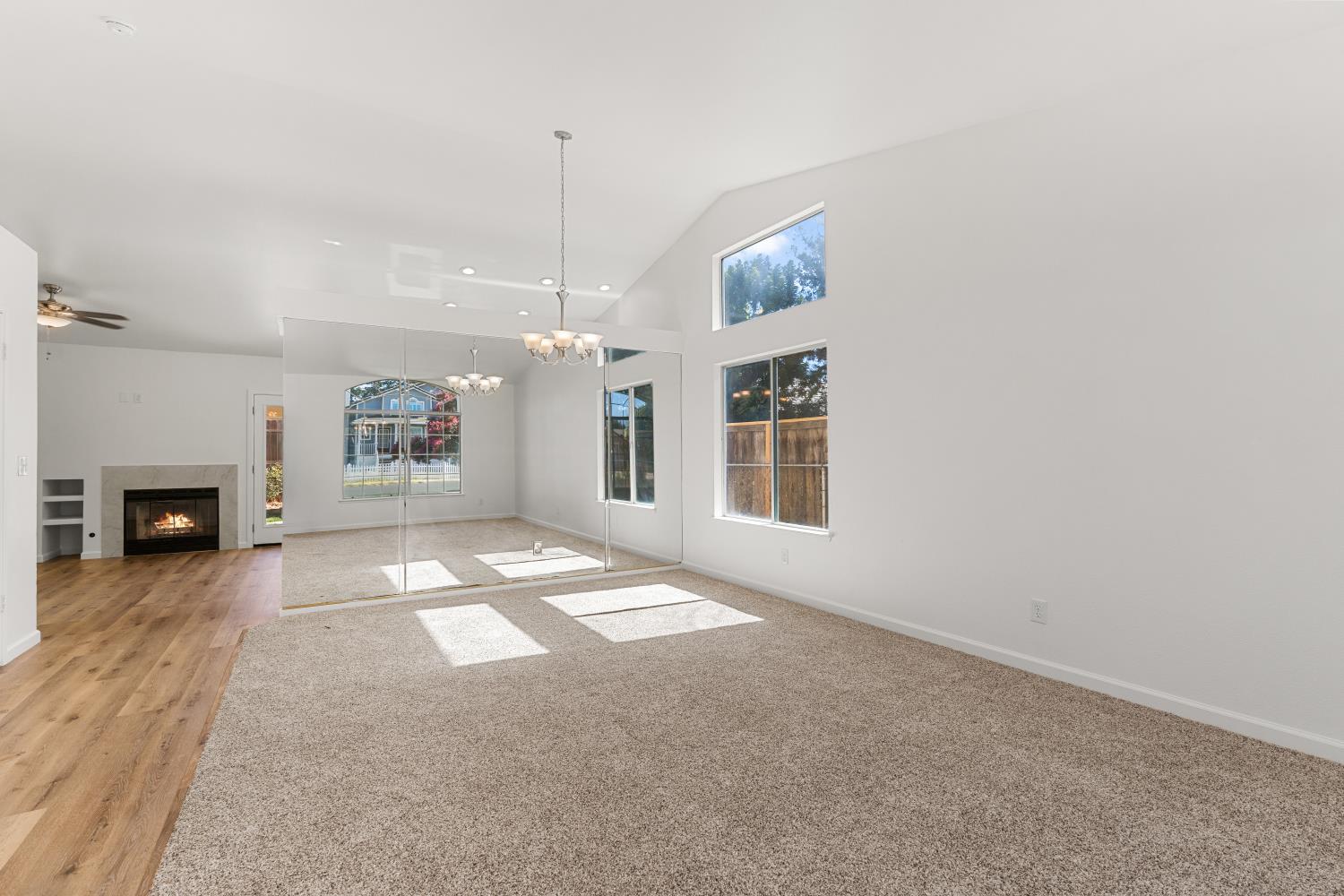2723 Mitchell Ave, Clovis, CA 93611