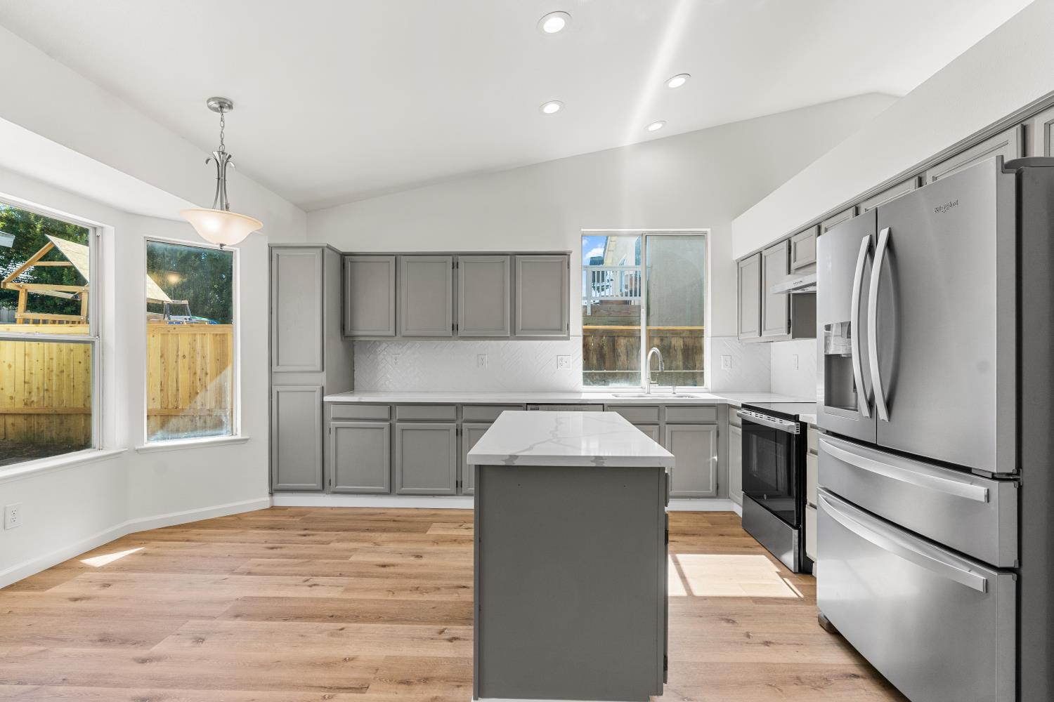 2723 Mitchell Ave, Clovis, CA 93611