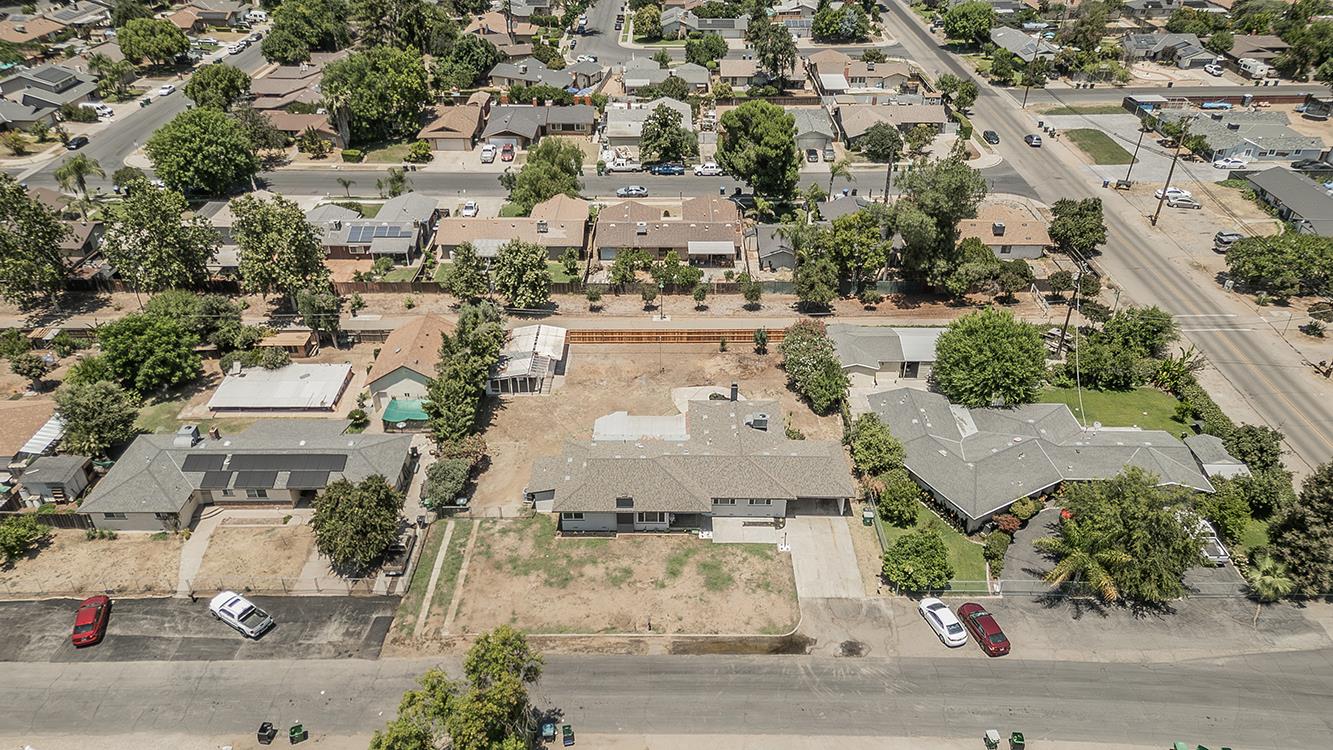5383 Easterby Dr N, Fresno, CA 93727