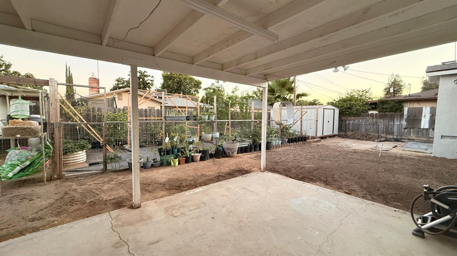 4842 E San Gabriel Ave, Fresno, CA 93726