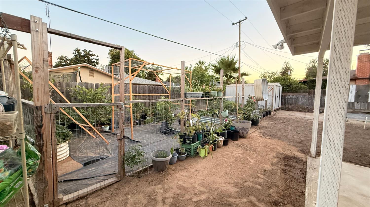4842 E San Gabriel Ave, Fresno, CA 93726