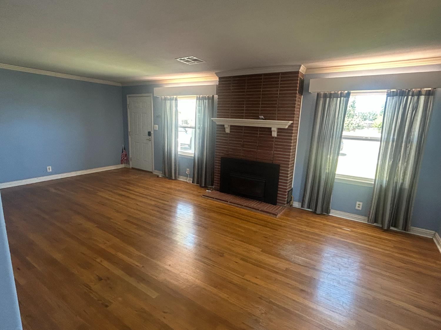 404 E San Mateo St, Avenal, CA 93204