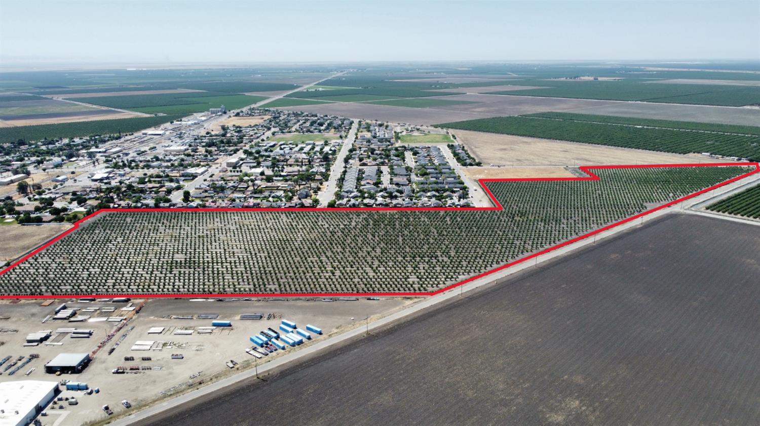 1 Placer Ave, San Joaquin, CA 93660