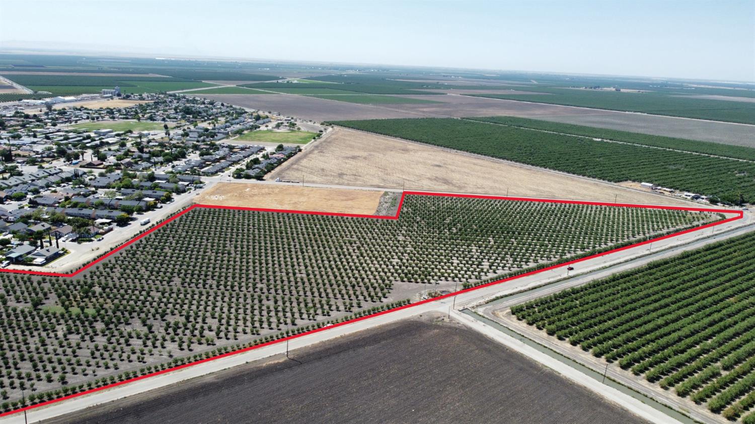 1 Placer Ave, San Joaquin, CA 93660