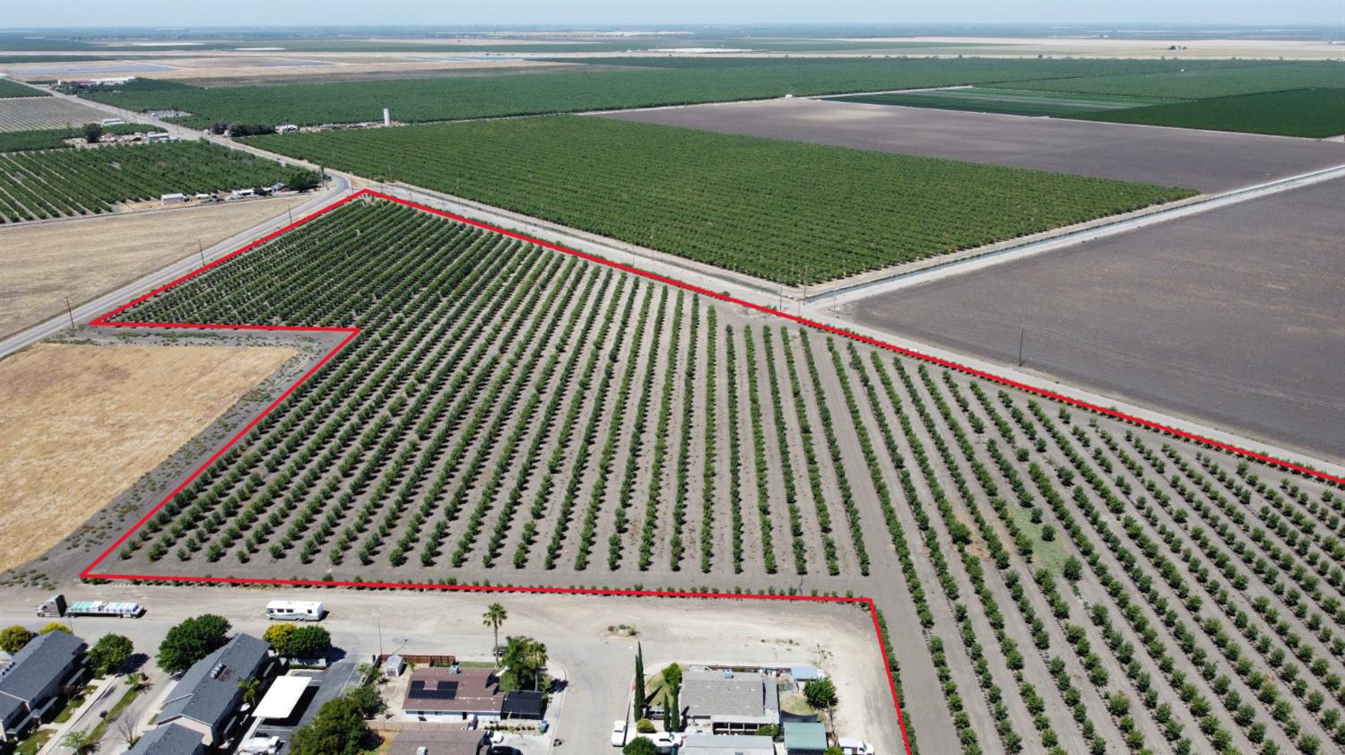 1 Placer Ave, San Joaquin, CA 93660
