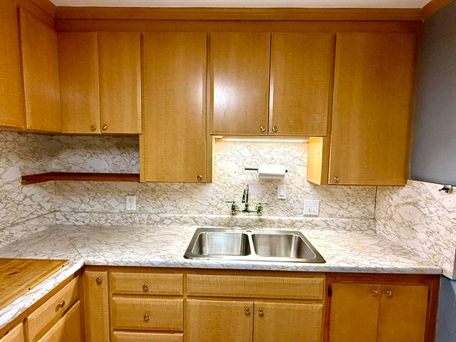 1036 W Dakota, Fresno, CA 93705