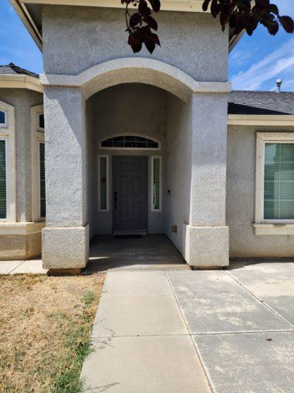 2454 kelty meadow ave, Tulare, CA 93274