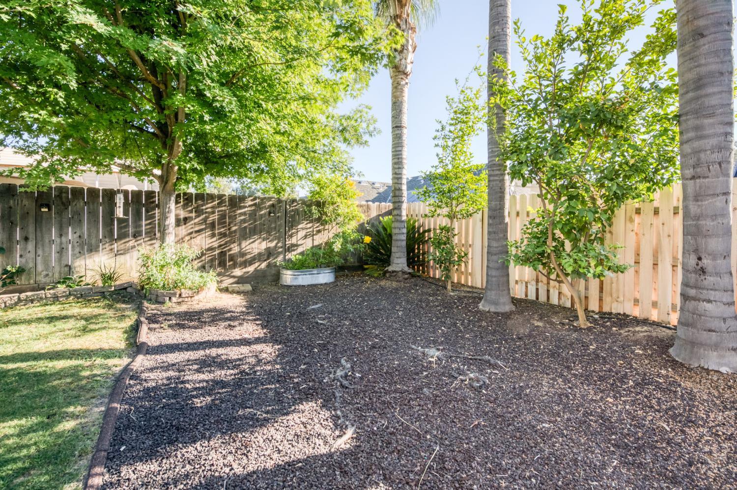 2112 Austin Ave, Clovis, CA 93611