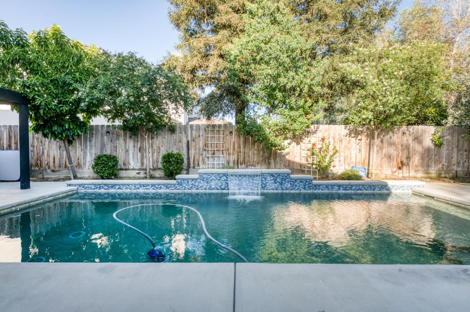 2112 Austin Ave, Clovis, CA 93611