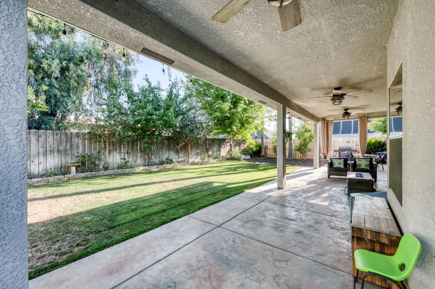 2112 Austin Ave, Clovis, CA 93611