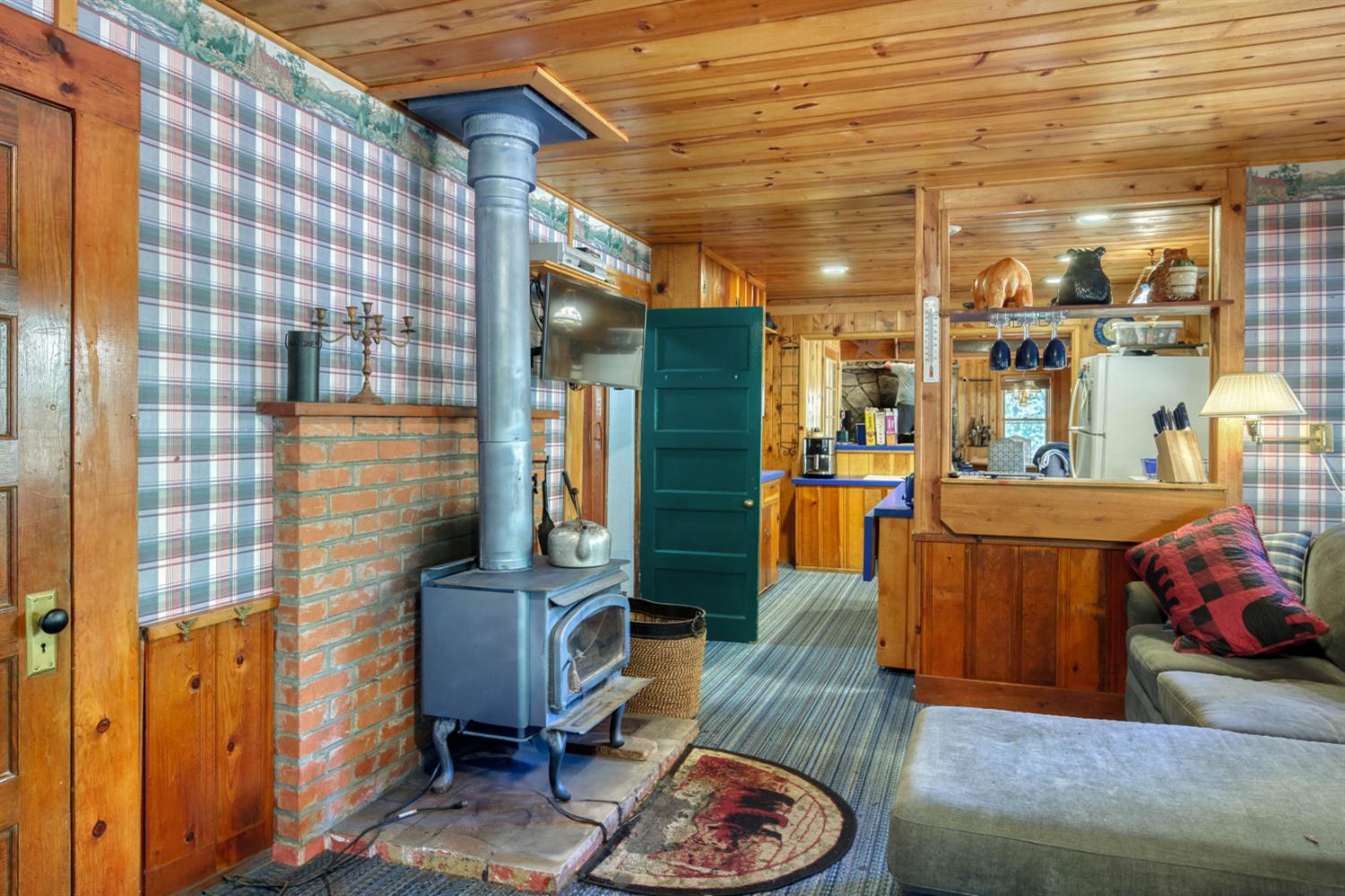 61504 Huntington Lake Rd #6, Lakeshore, CA 93634
