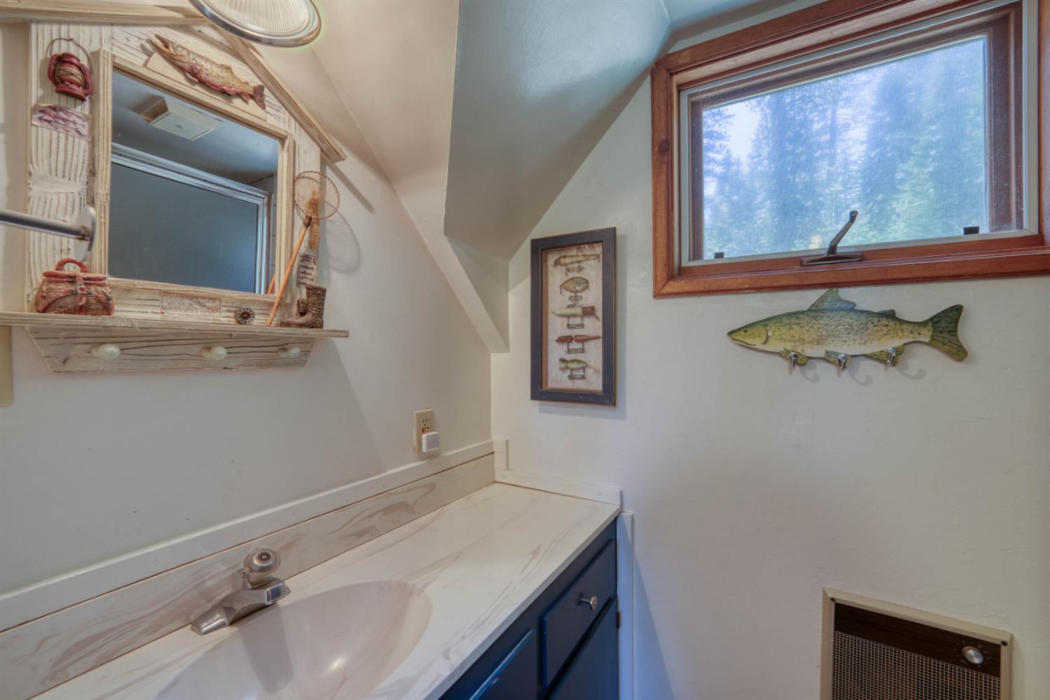 61504 Huntington Lake Rd #6, Lakeshore, CA 93634