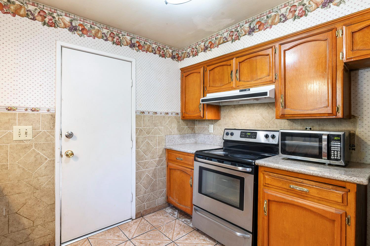 222 E Central Ave, Madera, CA 93638