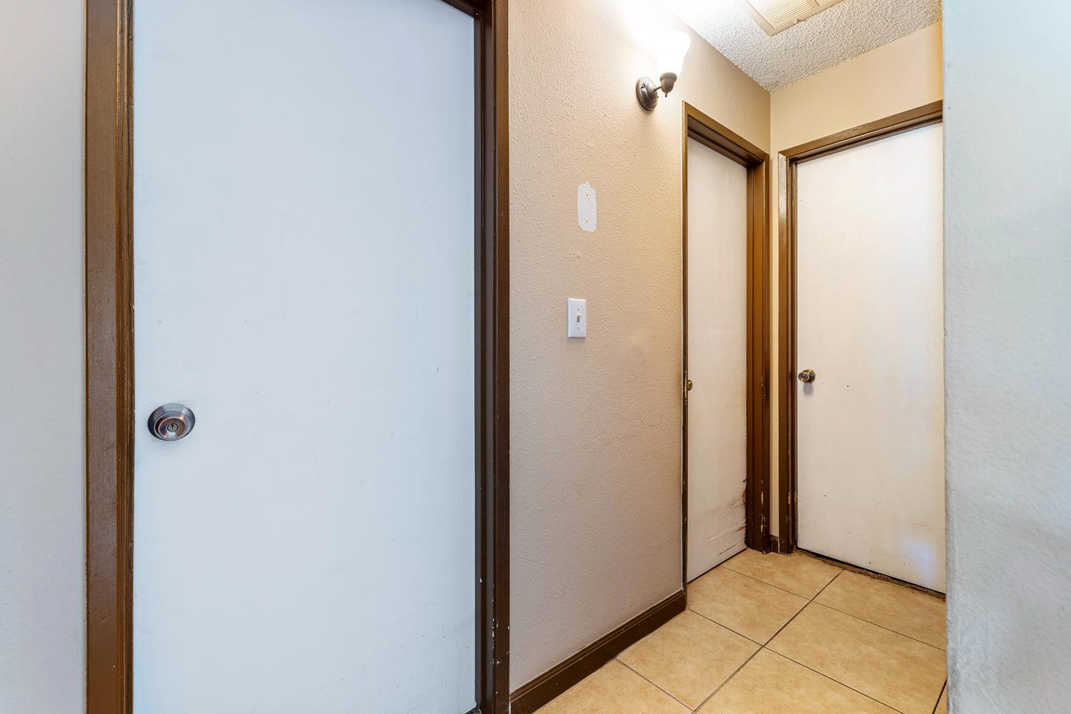 222 E Central Ave, Madera, CA 93638
