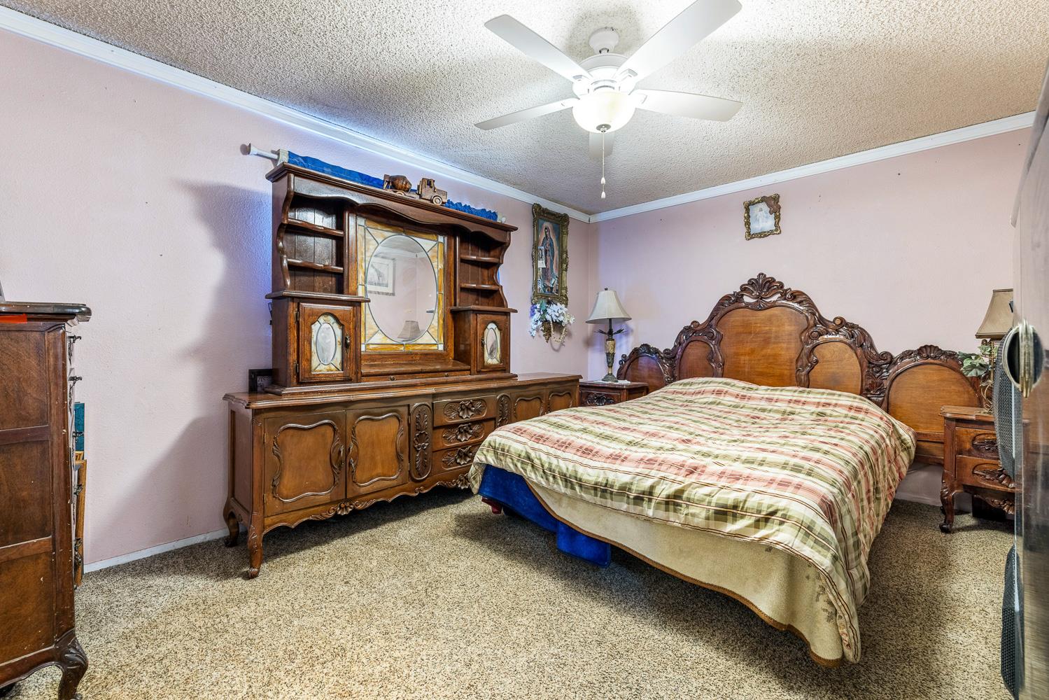 222 E Central Ave, Madera, CA 93638