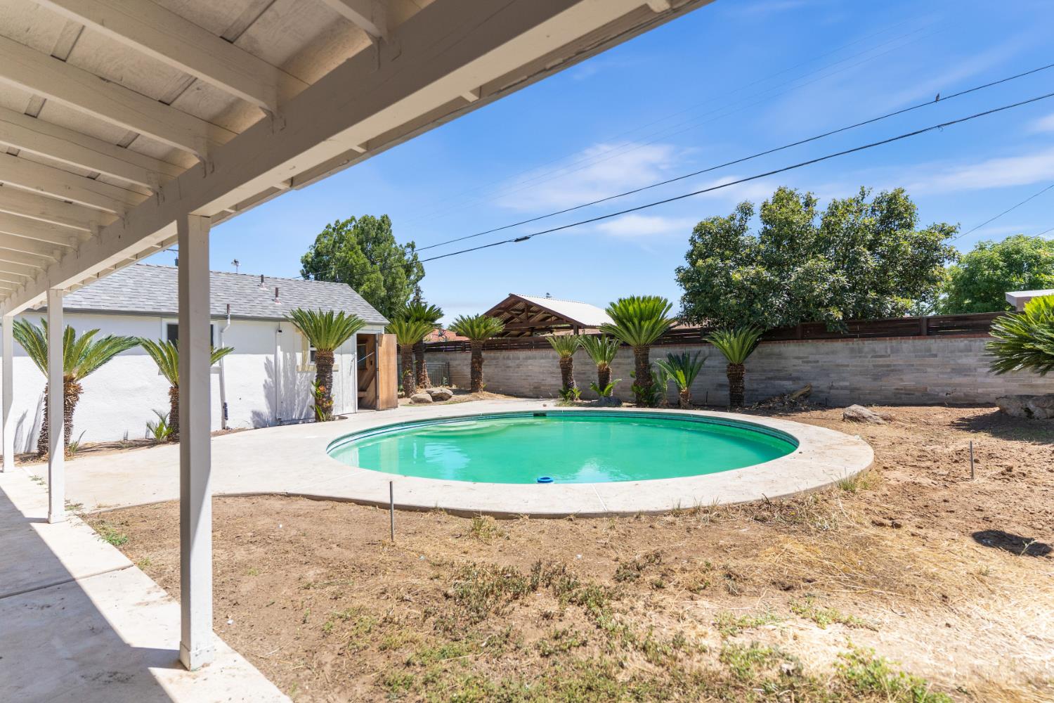 5012 E Belmont Ave, Fresno, CA 93727