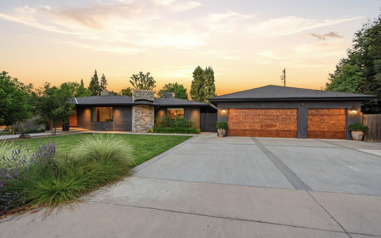 5708 N Pleasant Ave, Fresno, CA 93711