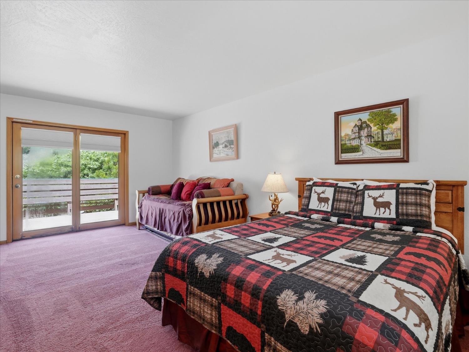 7273 Yosemite Park Way, Yosemite West, CA 95389