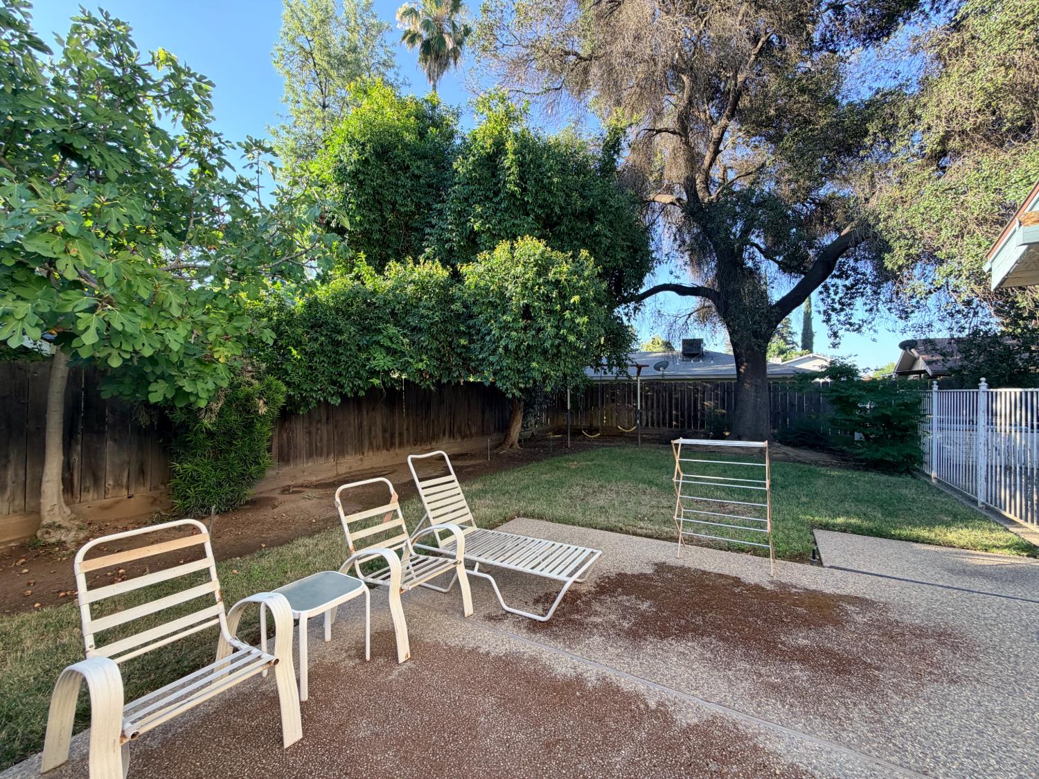 187 W Quincy Ave, Fresno, CA 93711