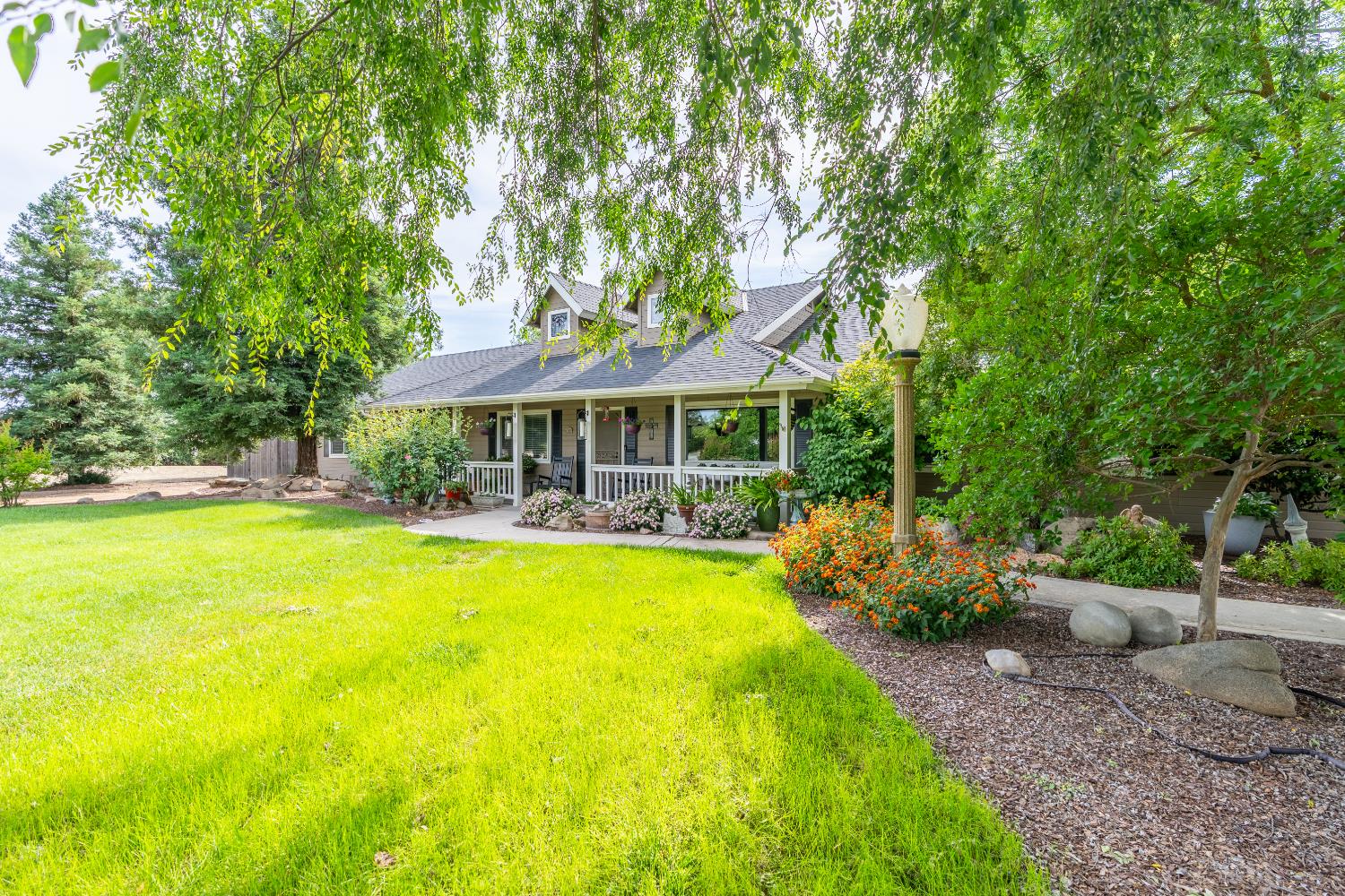 16176 La Canada Rd, Madera, CA 93636
