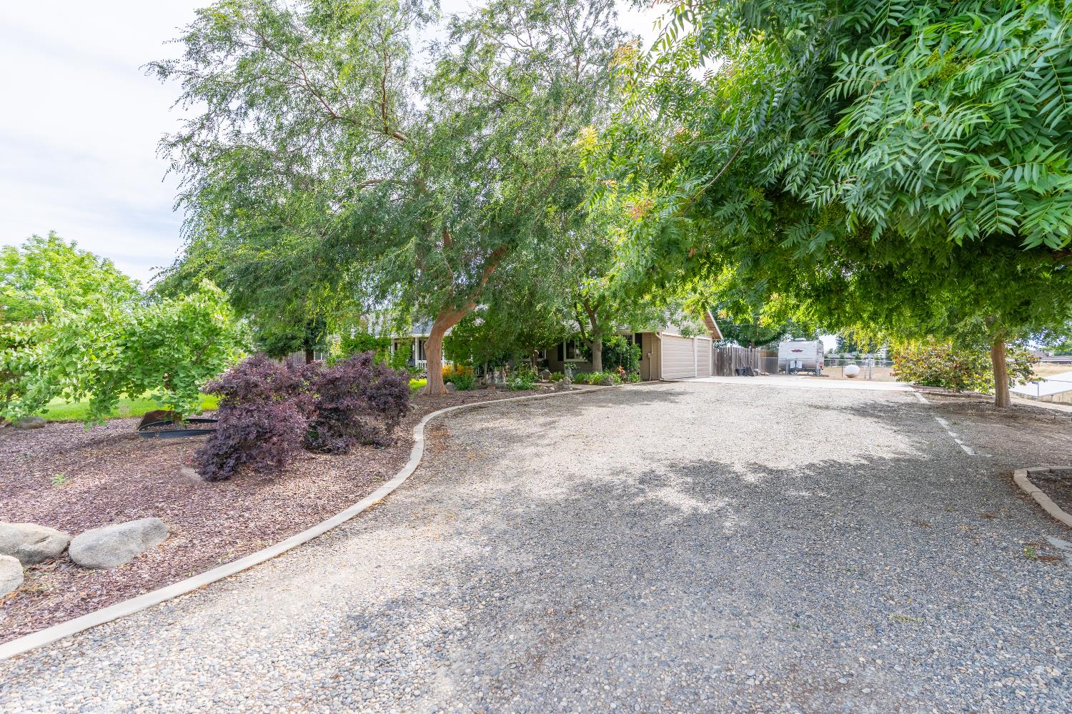 16176 La Canada Rd, Madera, CA 93636