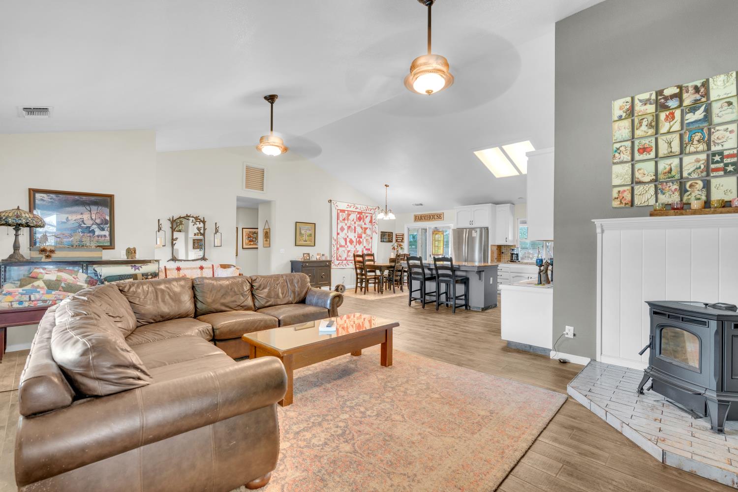 16176 La Canada Rd, Madera, CA 93636