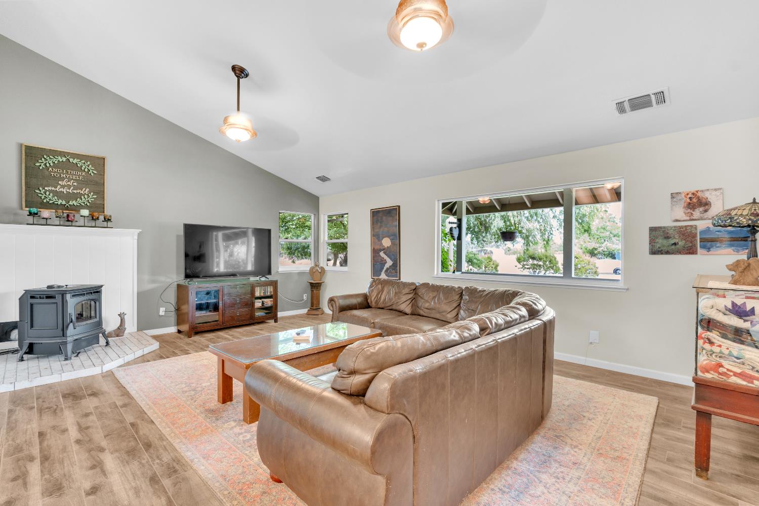 16176 La Canada Rd, Madera, CA 93636