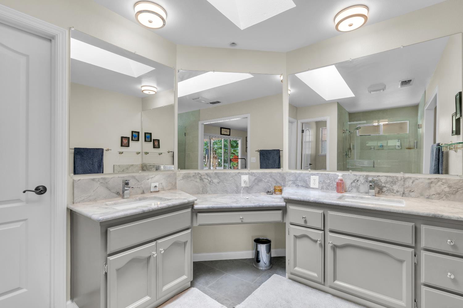 16176 La Canada Rd, Madera, CA 93636