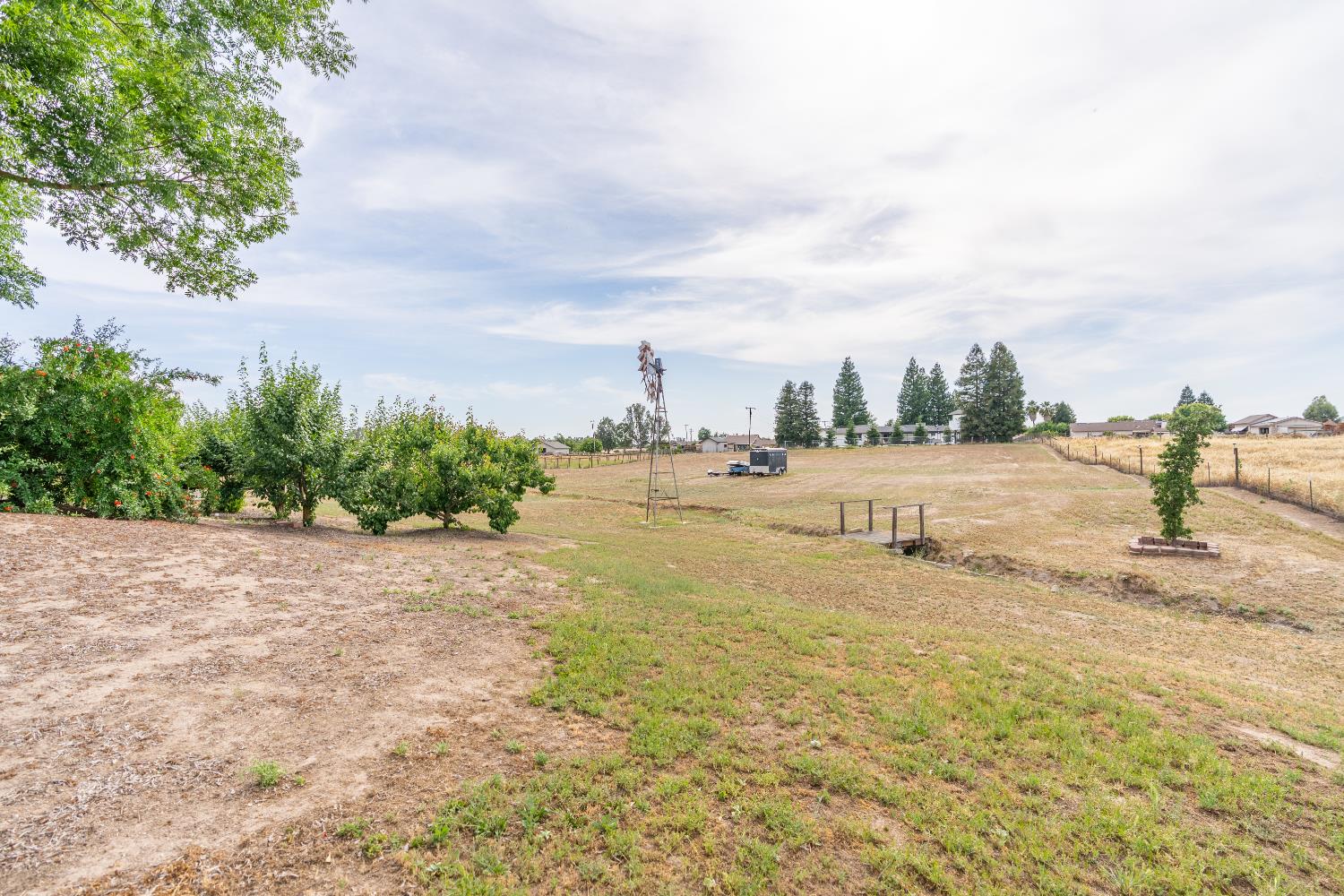 16176 La Canada Rd, Madera, CA 93636