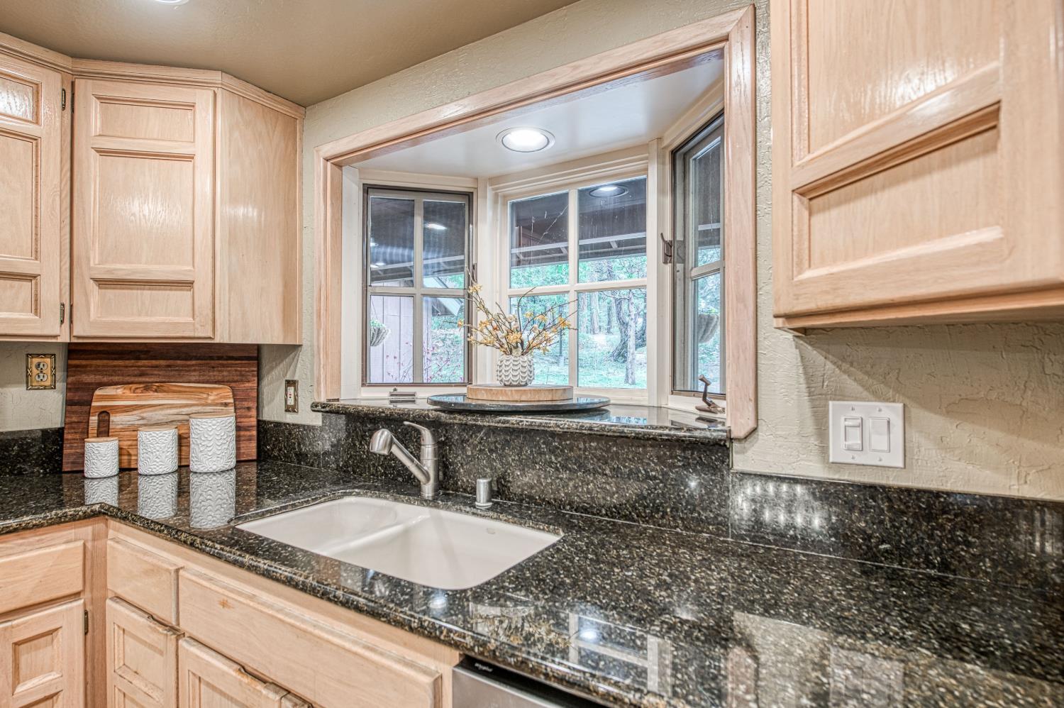39112 Littlefield Road, Shaver Lake, CA 93664
