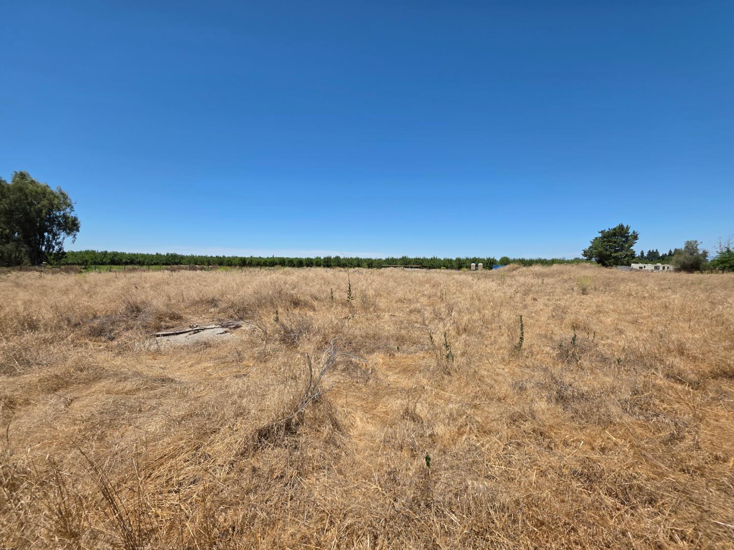 8634 W Shields Ave, Fresno, CA 93723