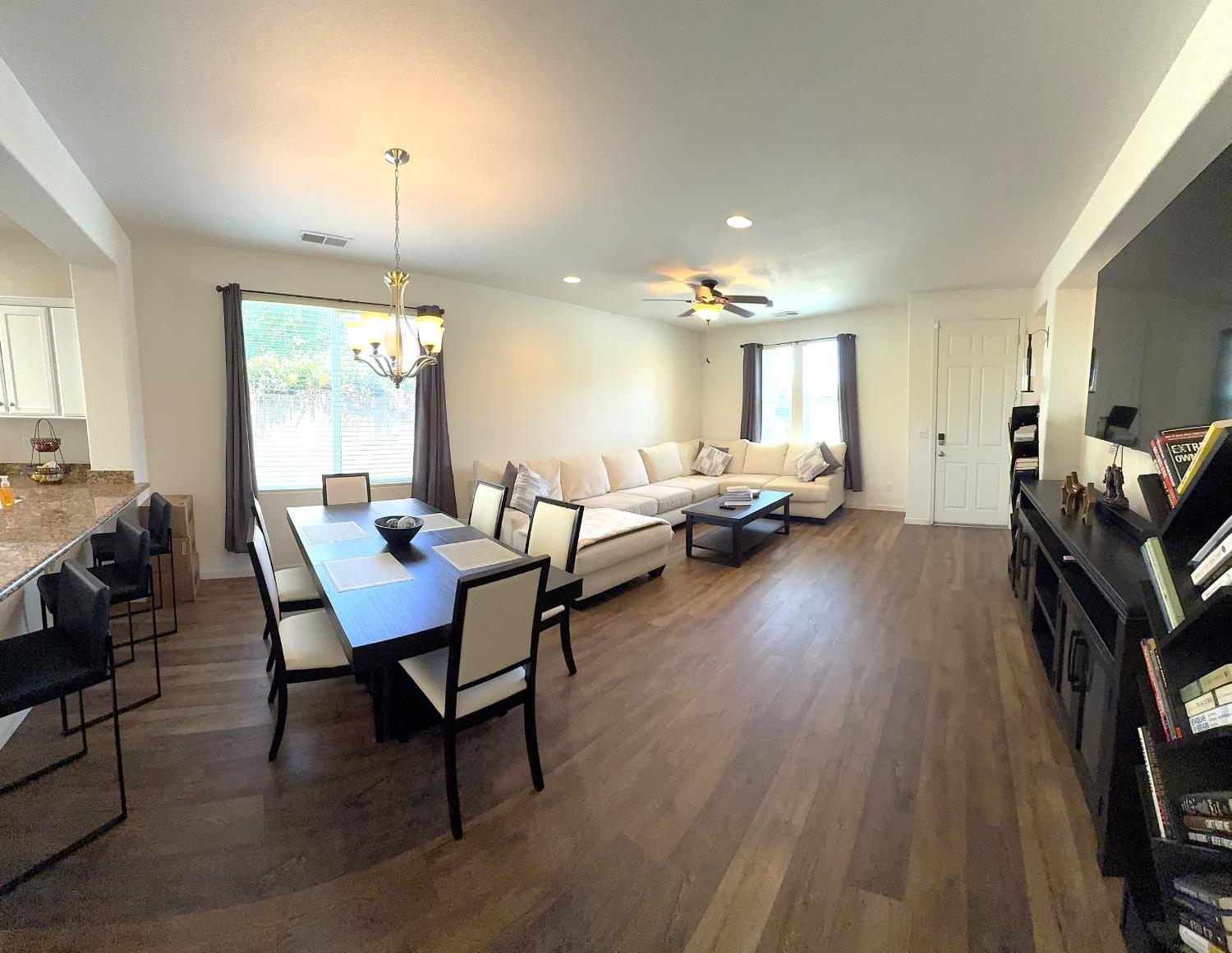 3479 N Hornet Ave, Fresno, CA 93737