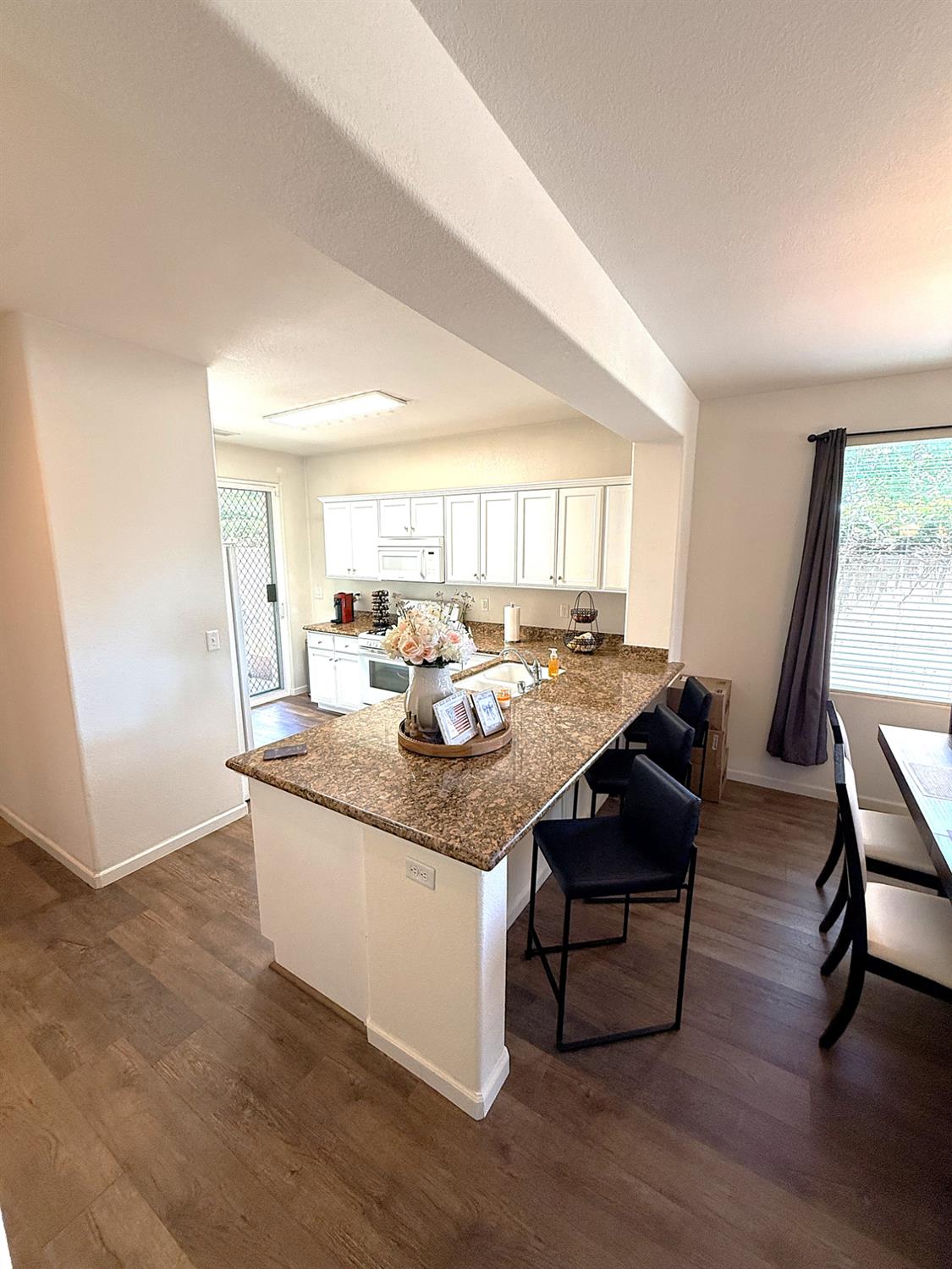 3479 N Hornet Ave, Fresno, CA 93737
