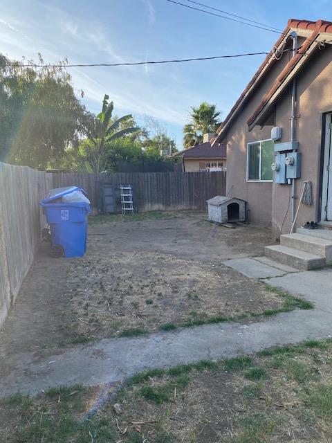 424 S A St, Madera, CA 93638