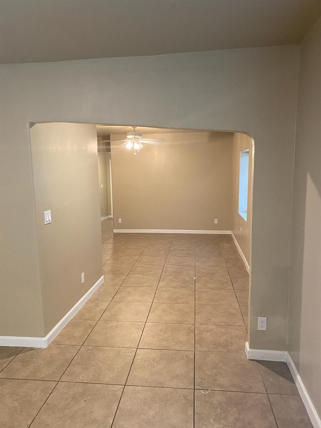424 S A St, Madera, CA 93638