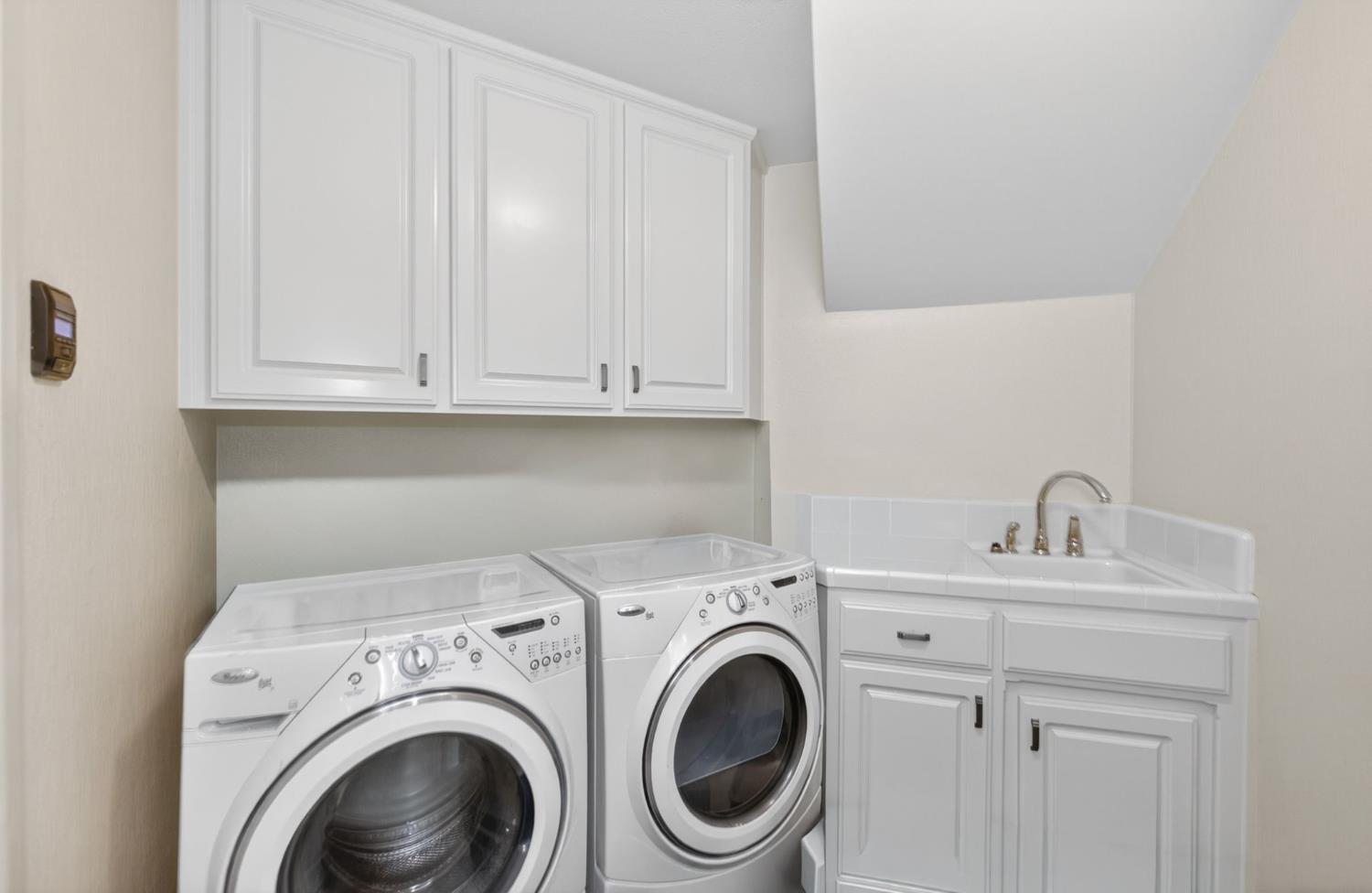 320 W Bluff Ave #103, Fresno, CA 93711