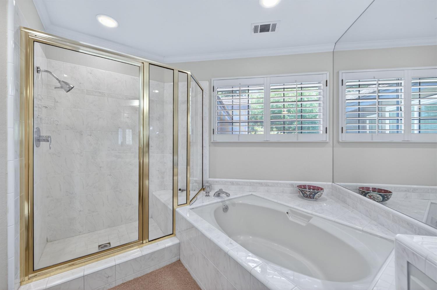 320 W Bluff Ave #103, Fresno, CA 93711