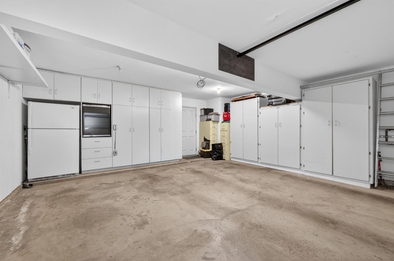 320 W Bluff Ave #103, Fresno, CA 93711