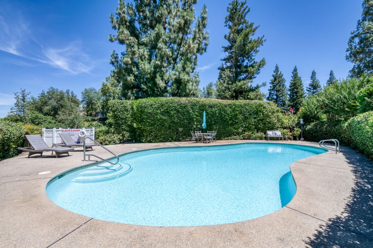 320 W Bluff Ave #103, Fresno, CA 93711