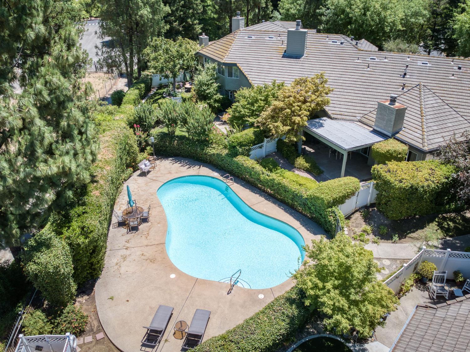 320 W Bluff Ave #103, Fresno, CA 93711