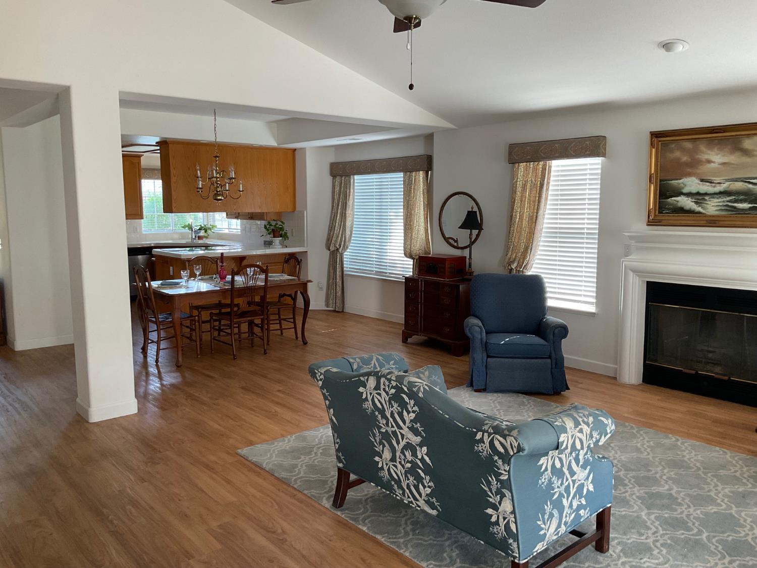 2270 Dawson Cove Ln S, Clovis, CA 93611