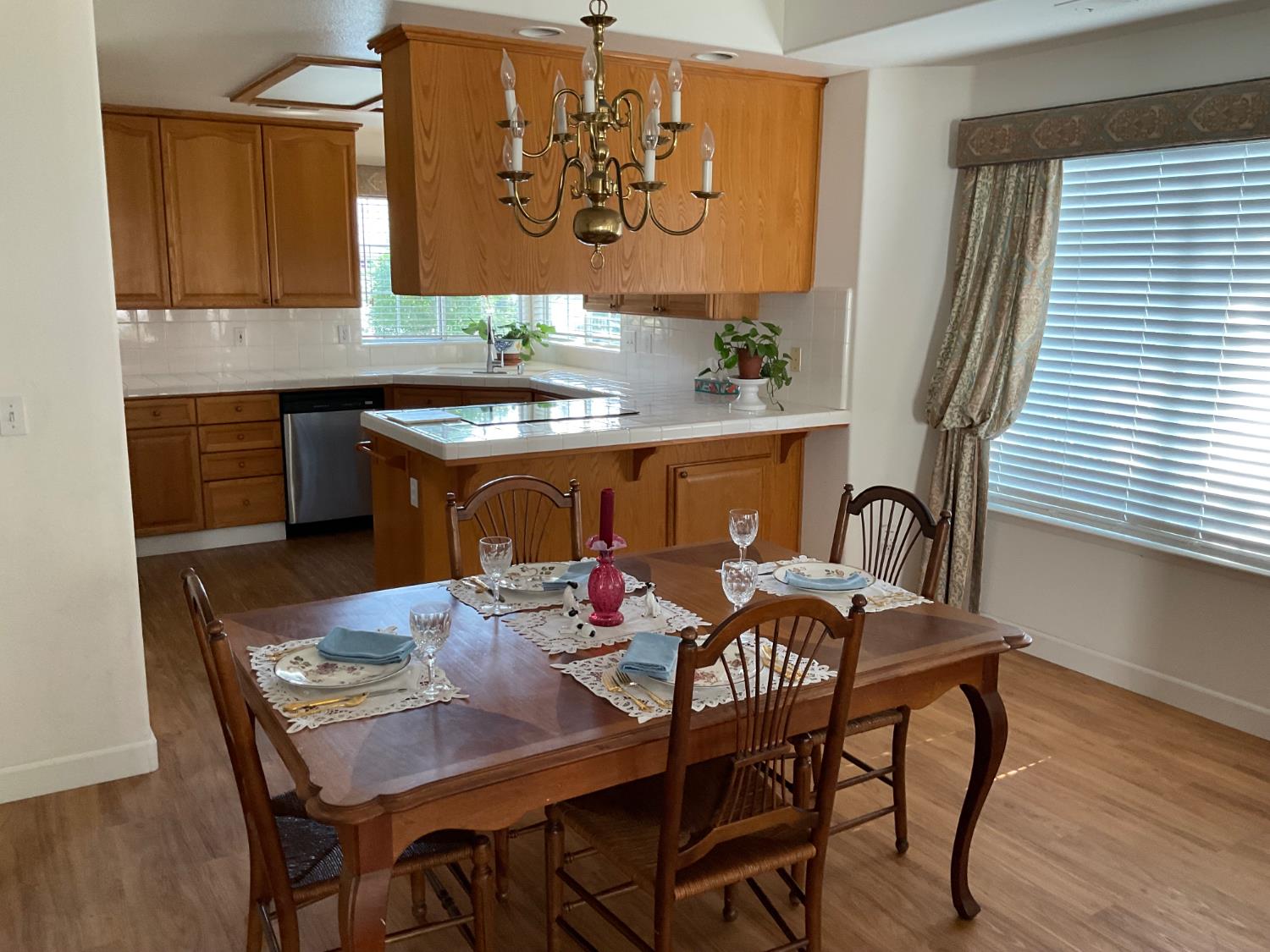 2270 Dawson Cove Ln S, Clovis, CA 93611