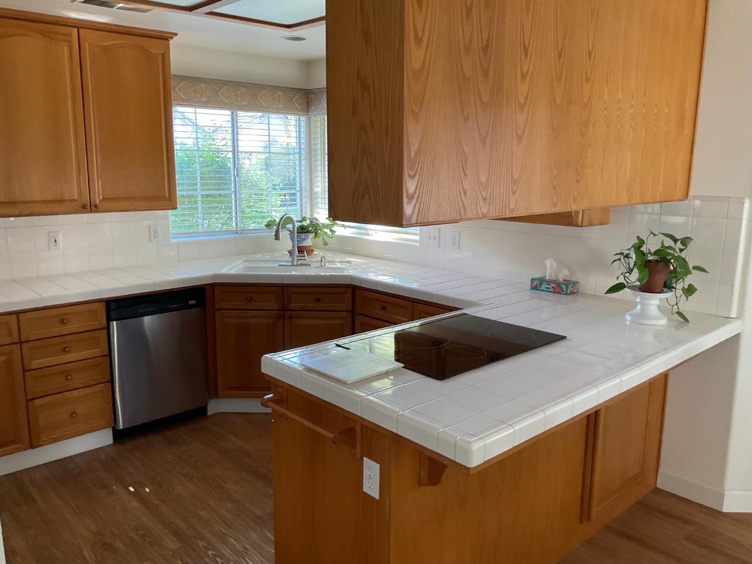 2270 Dawson Cove Ln S, Clovis, CA 93611