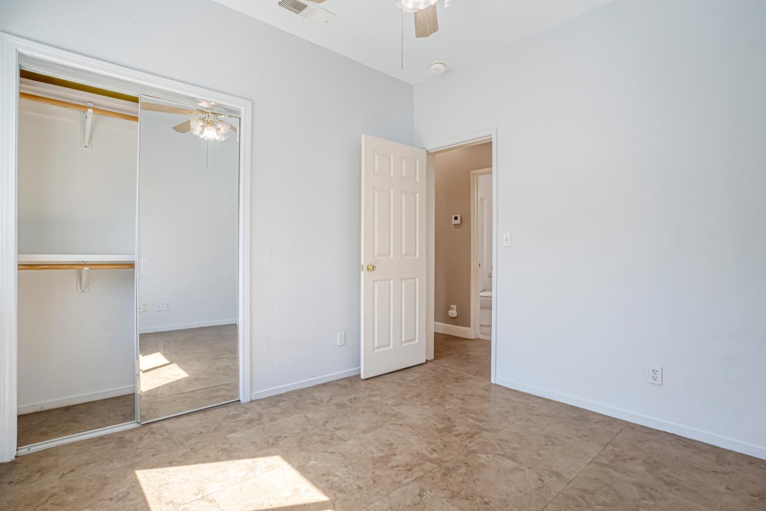 2468 S Phillip Ave, Fresno, CA 93727